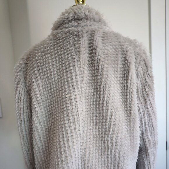 Bardot Faux Fur Waterfall Jacket - Picture 7 of 8